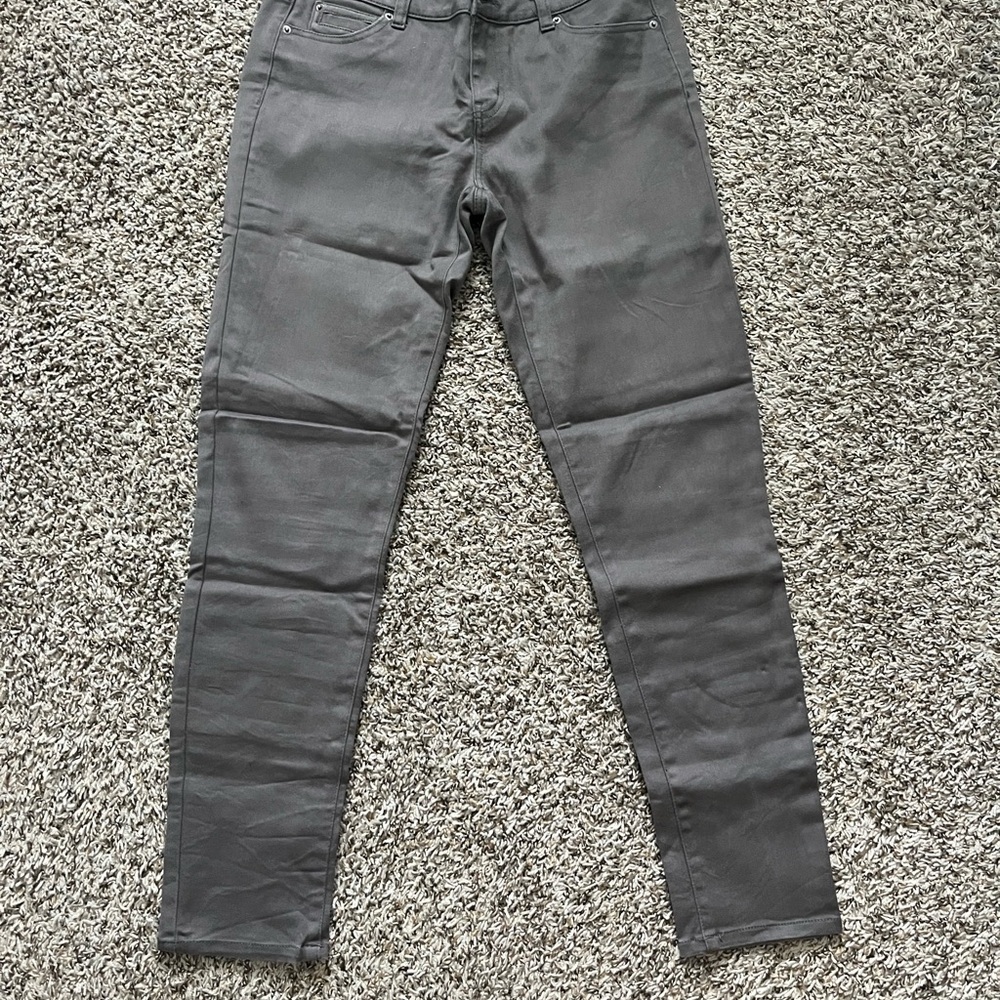 Gray Skinny Legging Pants
